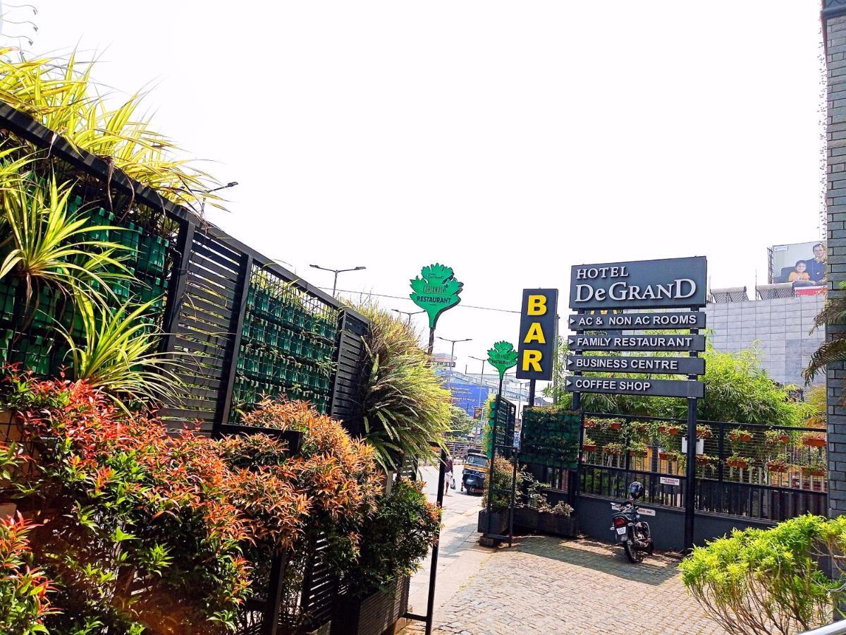 Hotel De Grand Kozhikode Dış mekan fotoğraf