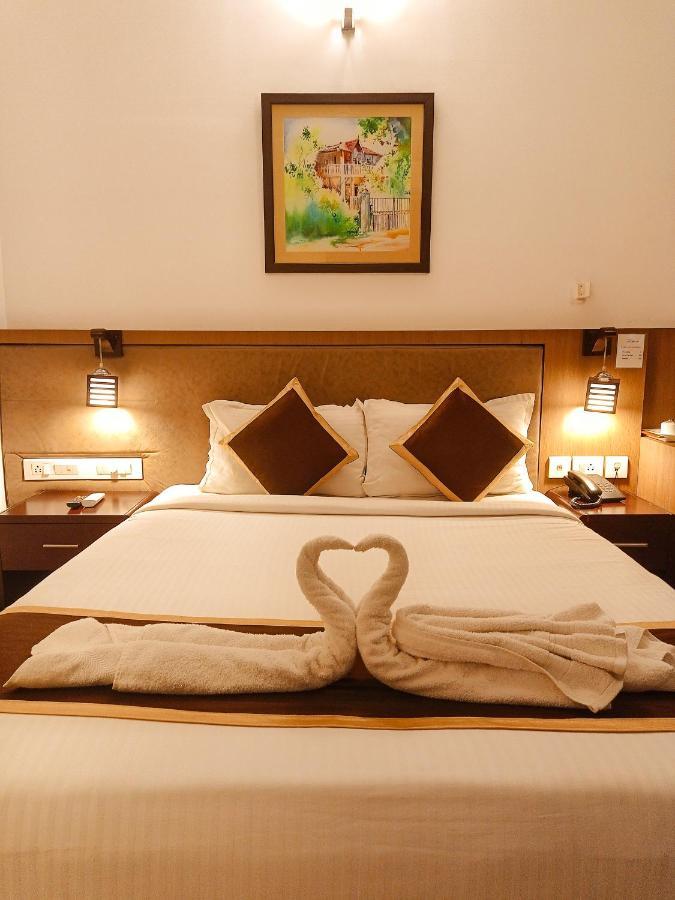 Hotel De Grand Kozhikode Dış mekan fotoğraf