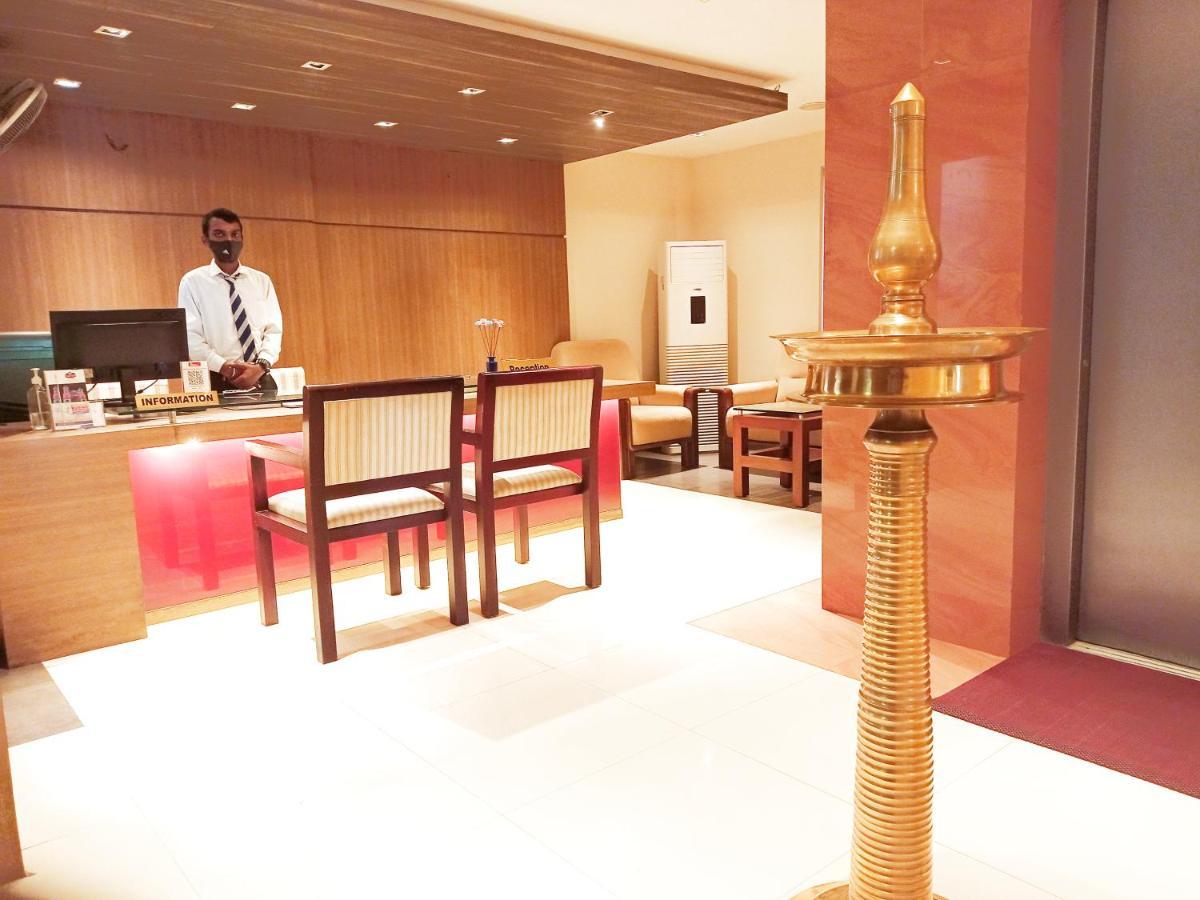 Hotel De Grand Kozhikode Dış mekan fotoğraf