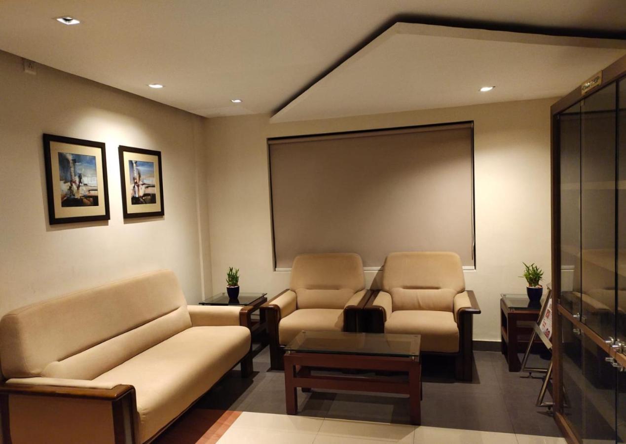 Hotel De Grand Kozhikode Dış mekan fotoğraf