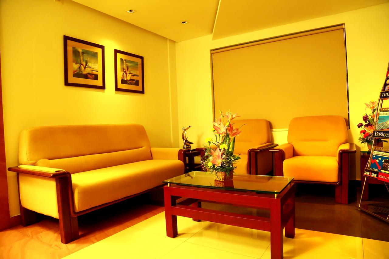 Hotel De Grand Kozhikode Dış mekan fotoğraf